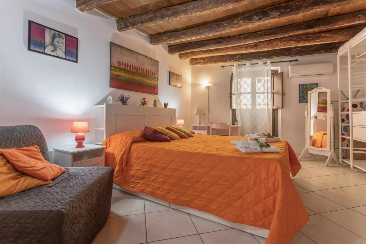 La Casetta Di Sara Palermo Buitenkant foto